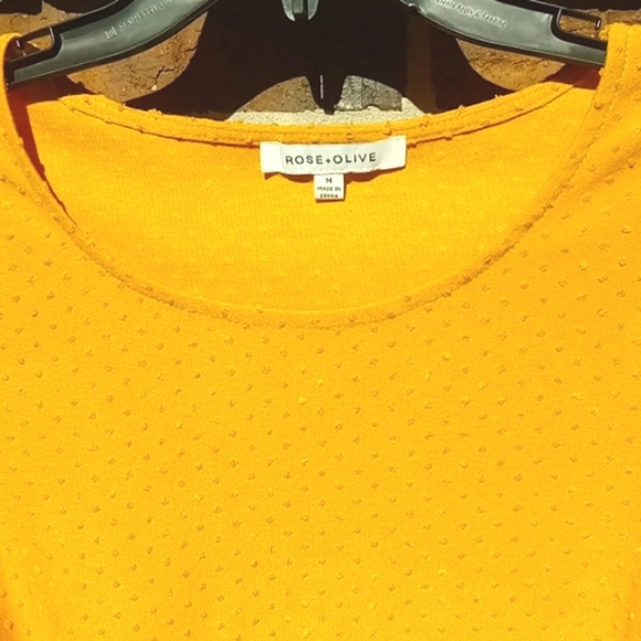 Rose + Olive Textured Top - Picture 2 of 8